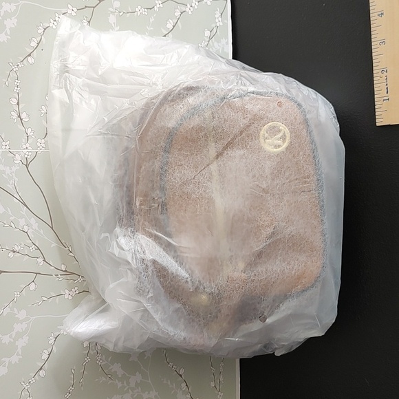 K Crossbody - Picture 9 of 9